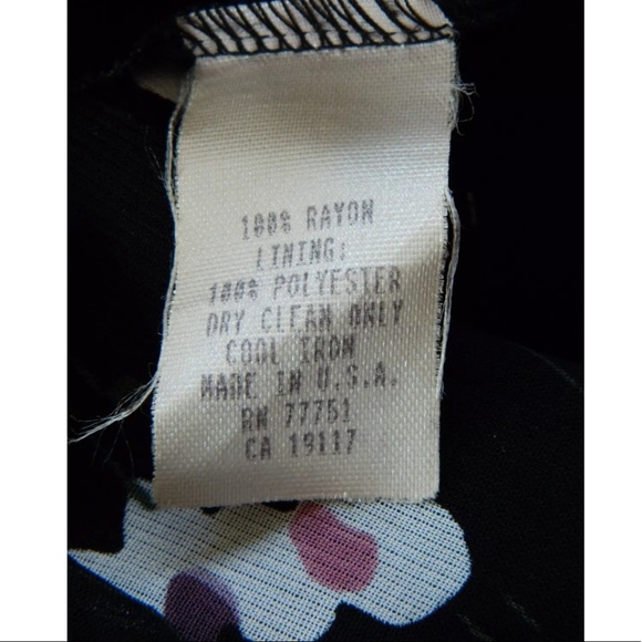 Vintage 90s Betsey Johnson Floral Ruffle Skirt 12 - Picture 6 of 6